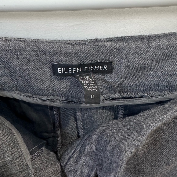 Size 0 Eileen Fisher grey wool trouser - Picture 2 of 3